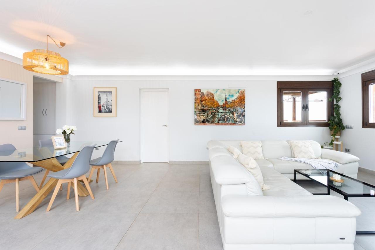 Home2Book Villa Alessandro, Design & Comfort Sauzal Exteriér fotografie