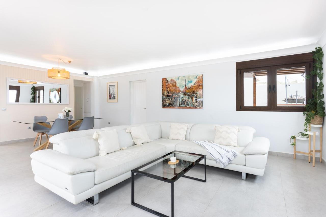 Home2Book Villa Alessandro, Design & Comfort Sauzal Exteriér fotografie
